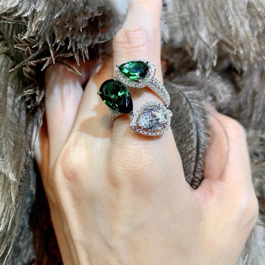 Luxury Emerald Pear Shape Ring