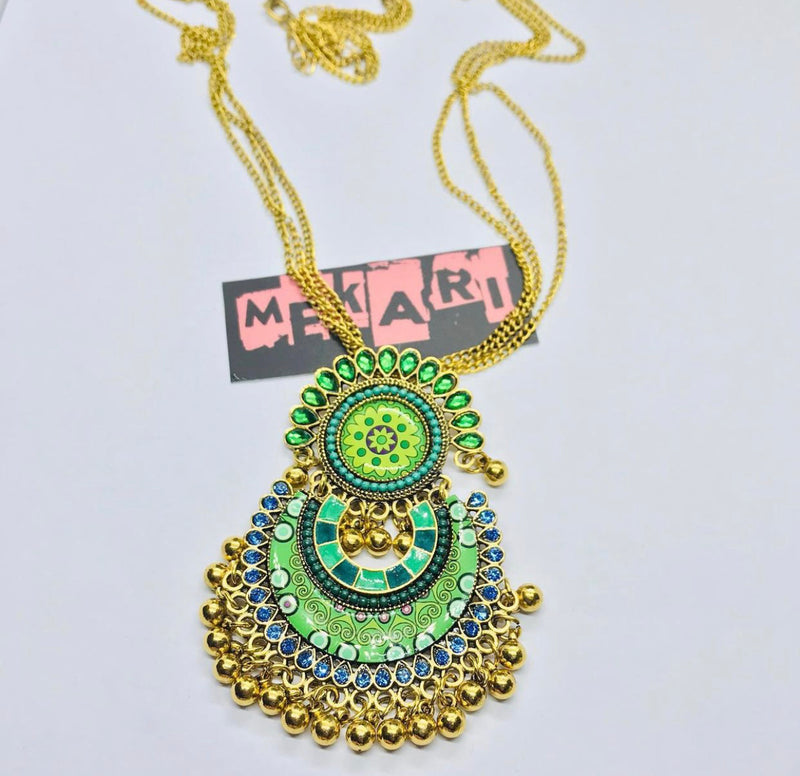 GREEN CHAINSY NECKLACE