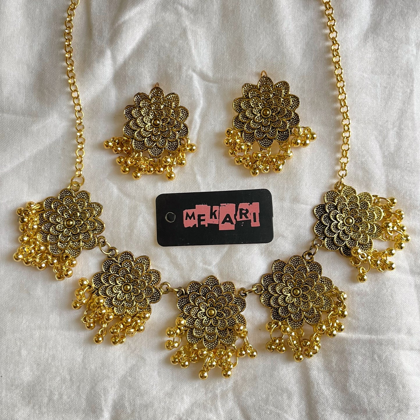 Phool Necklace Set