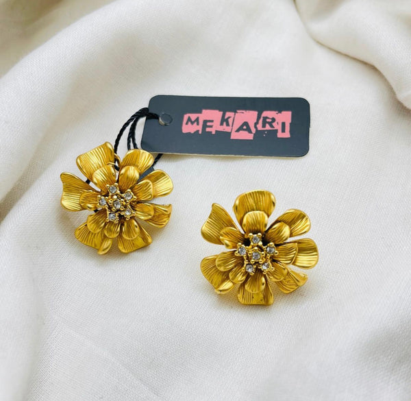 GOLDPLATED FLORAL EARSTUDS